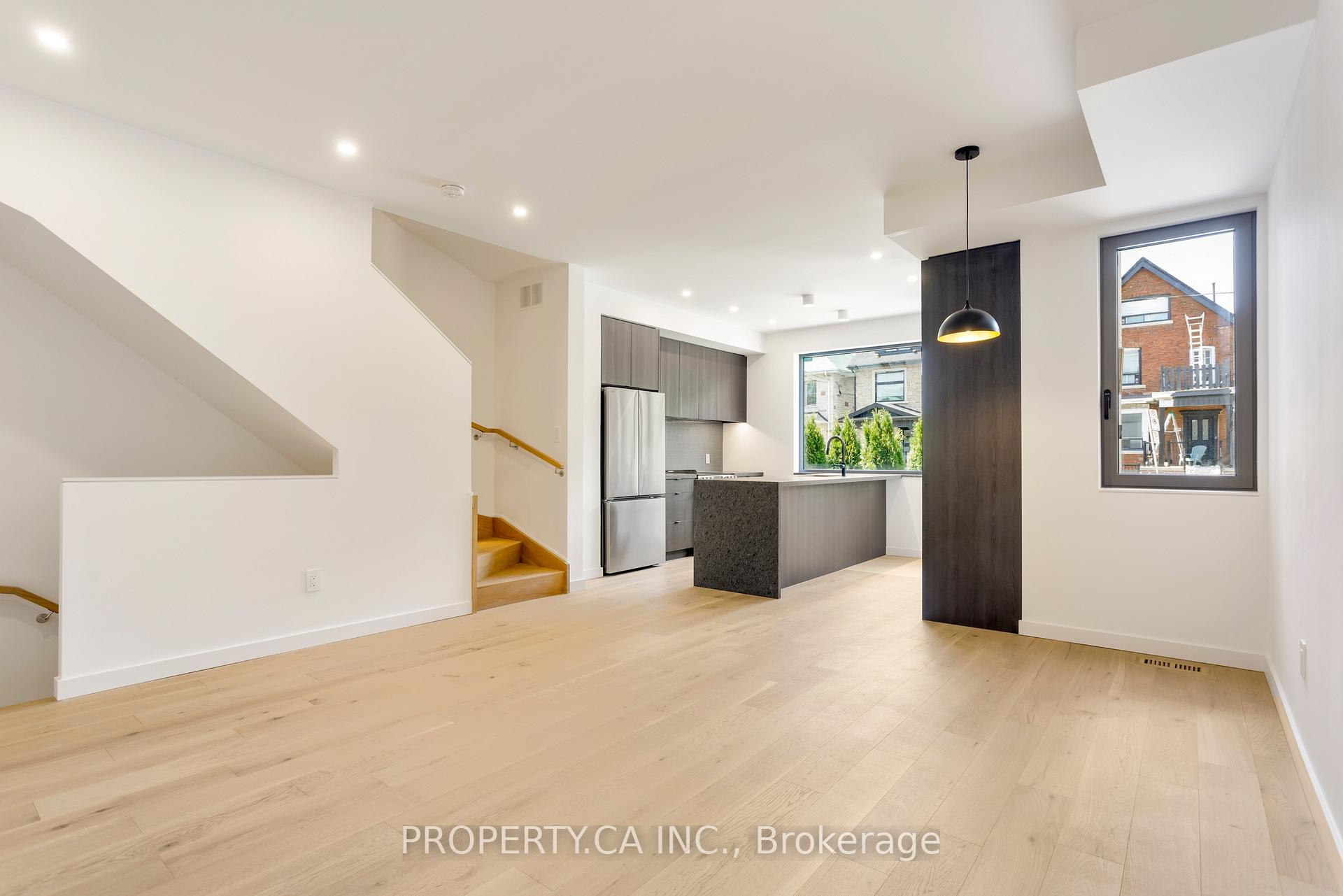 Photo 2 of Unit Unit #1, 301 Keele Street, Toronto, Junction Area — HOMEH
