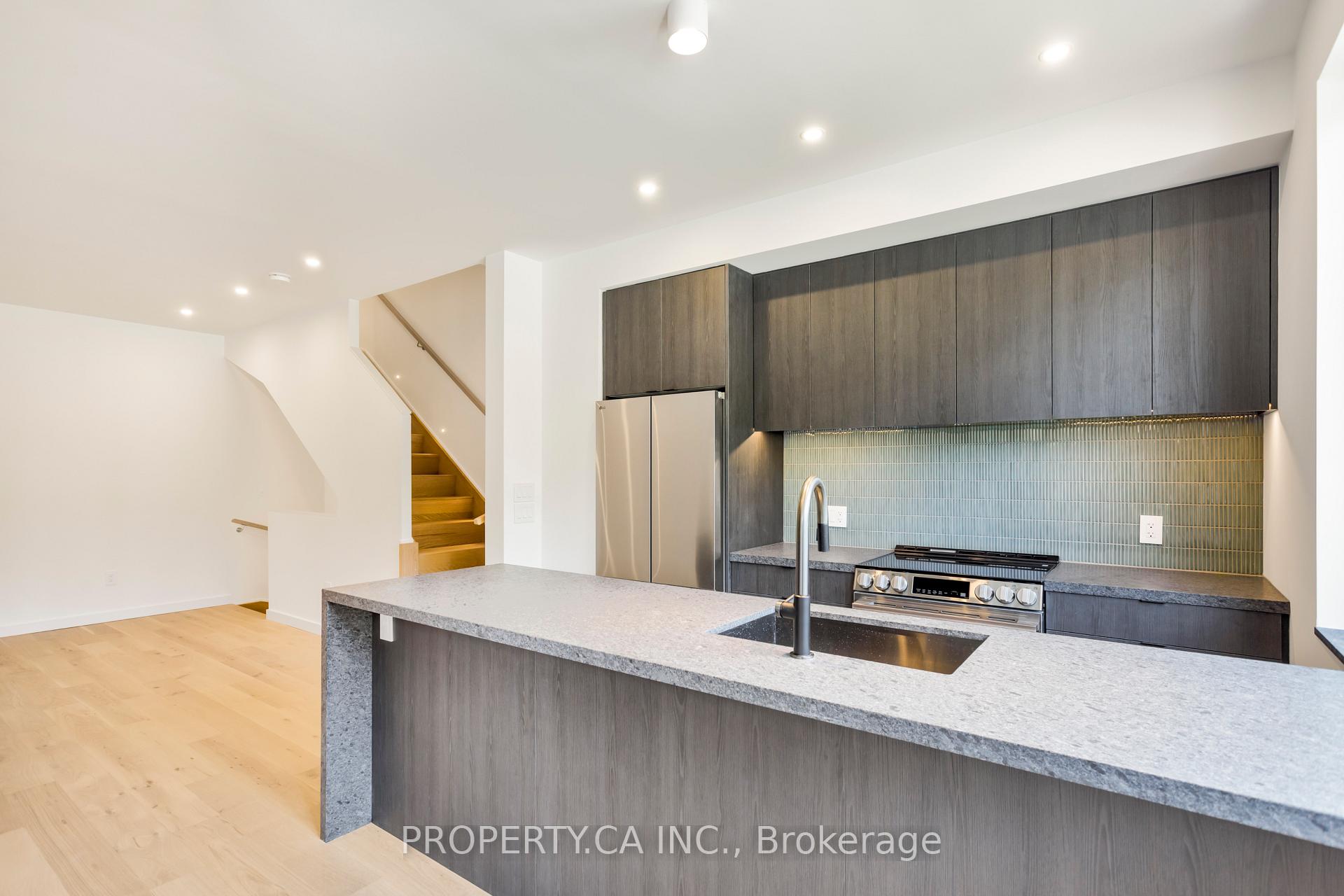 Photo 4 of Unit Unit #1, 301 Keele Street, Toronto, Junction Area — HOMEH