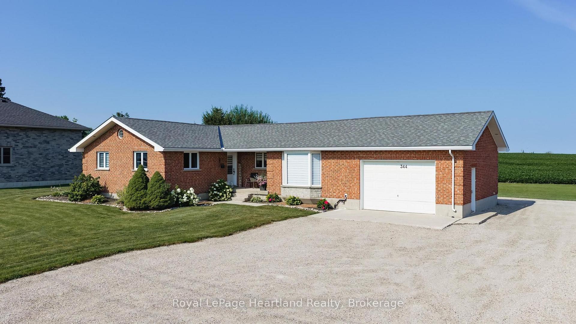 Photo 2 of 344 Albert Street, Central Huron, Clinton — HOMEH