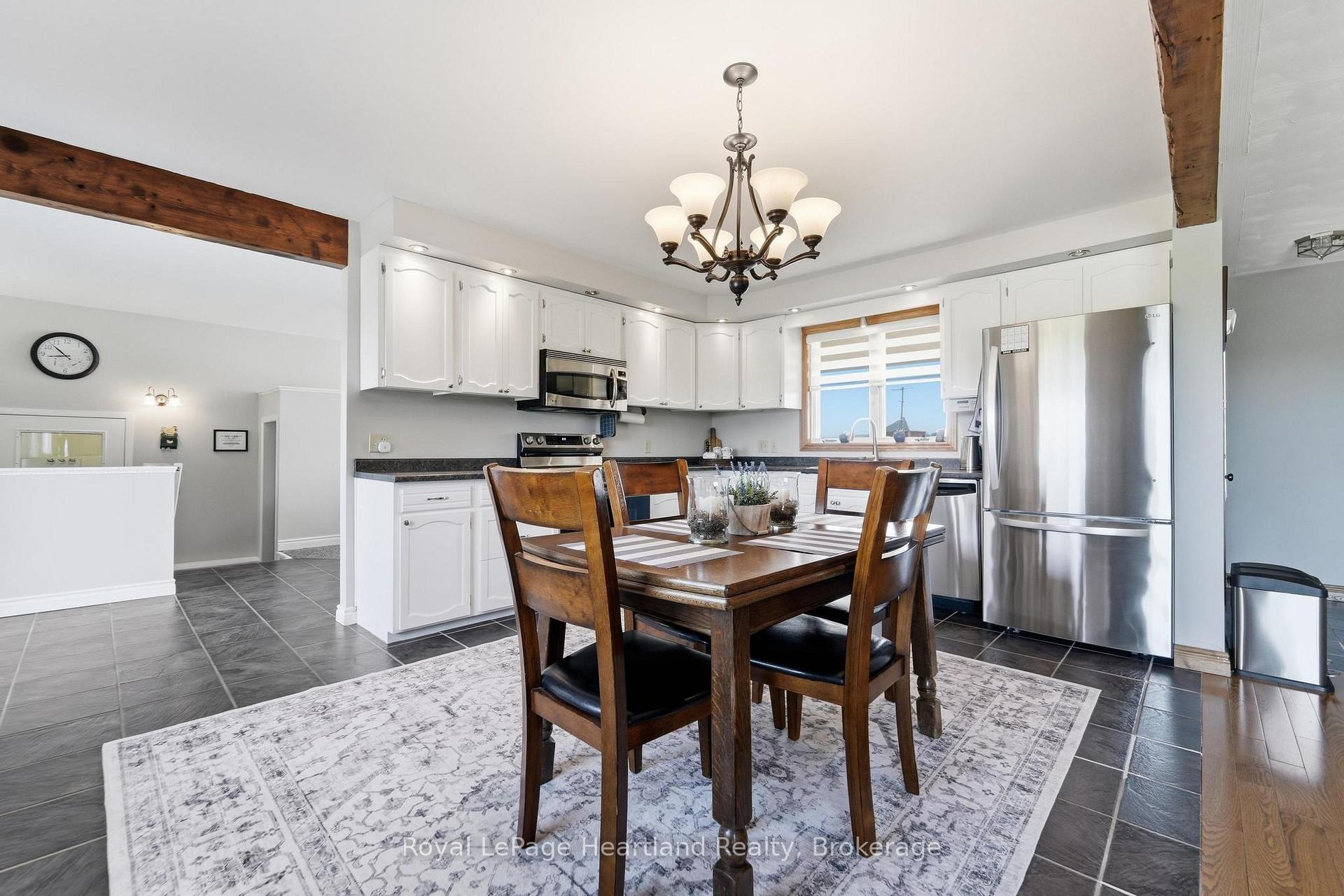 Photo 8 of 344 Albert Street, Central Huron, Clinton — HOMEH