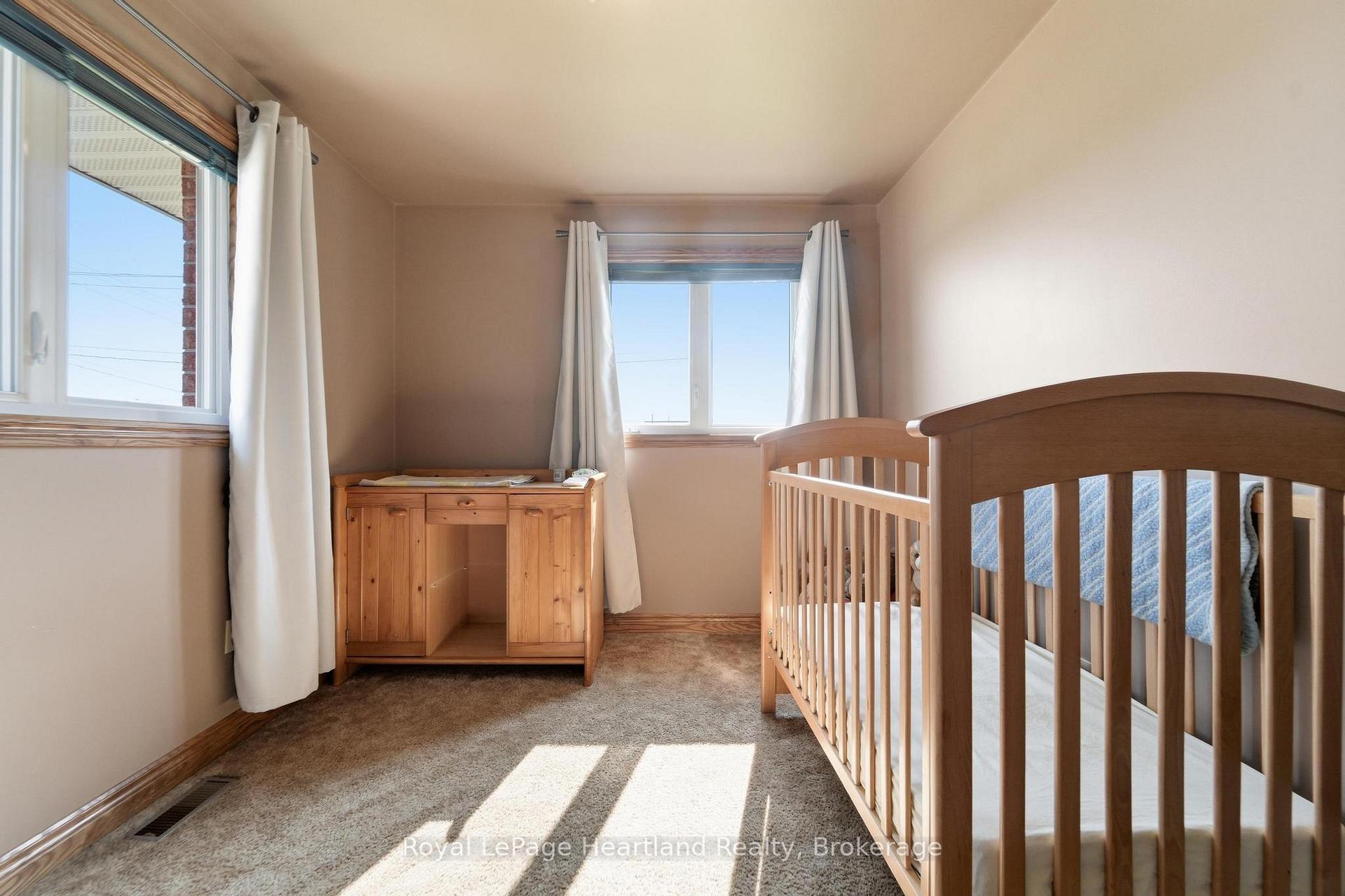 Photo 20 of 344 Albert Street, Central Huron, Clinton — HOMEH