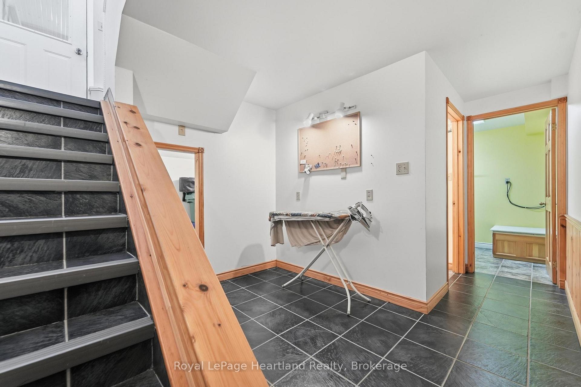Photo 24 of 344 Albert Street, Central Huron, Clinton — HOMEH