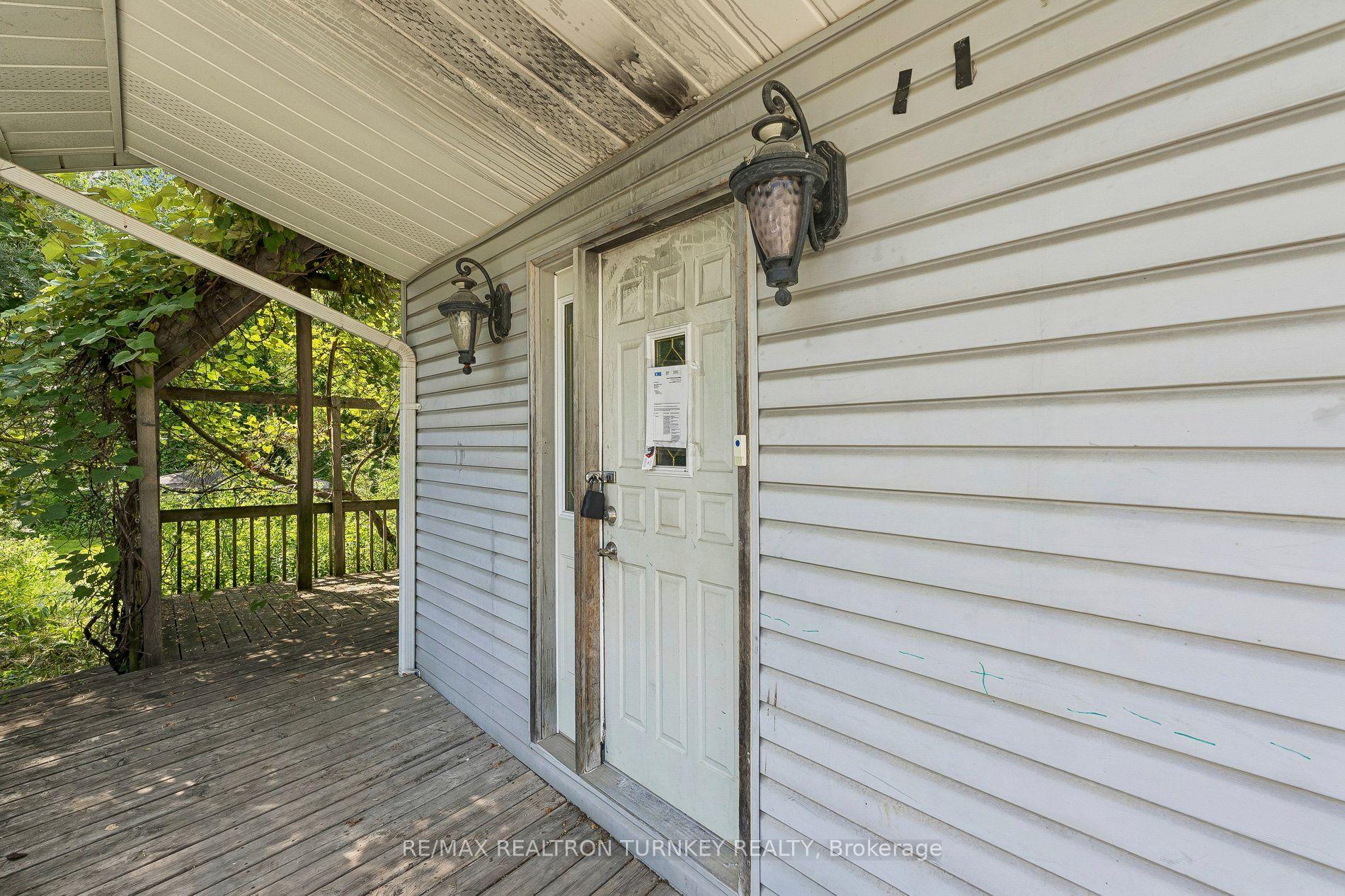 Photo 44 of 18930 Dufferin Street, King, Rural King — HOMEH