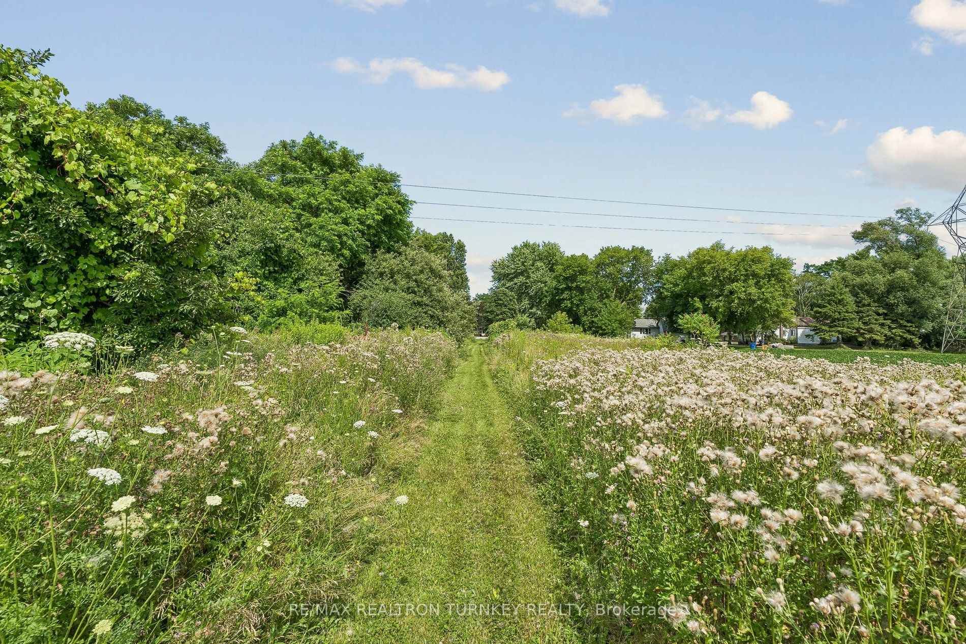 Photo 28 of 18930 Dufferin Street, King, Rural King — HOMEH