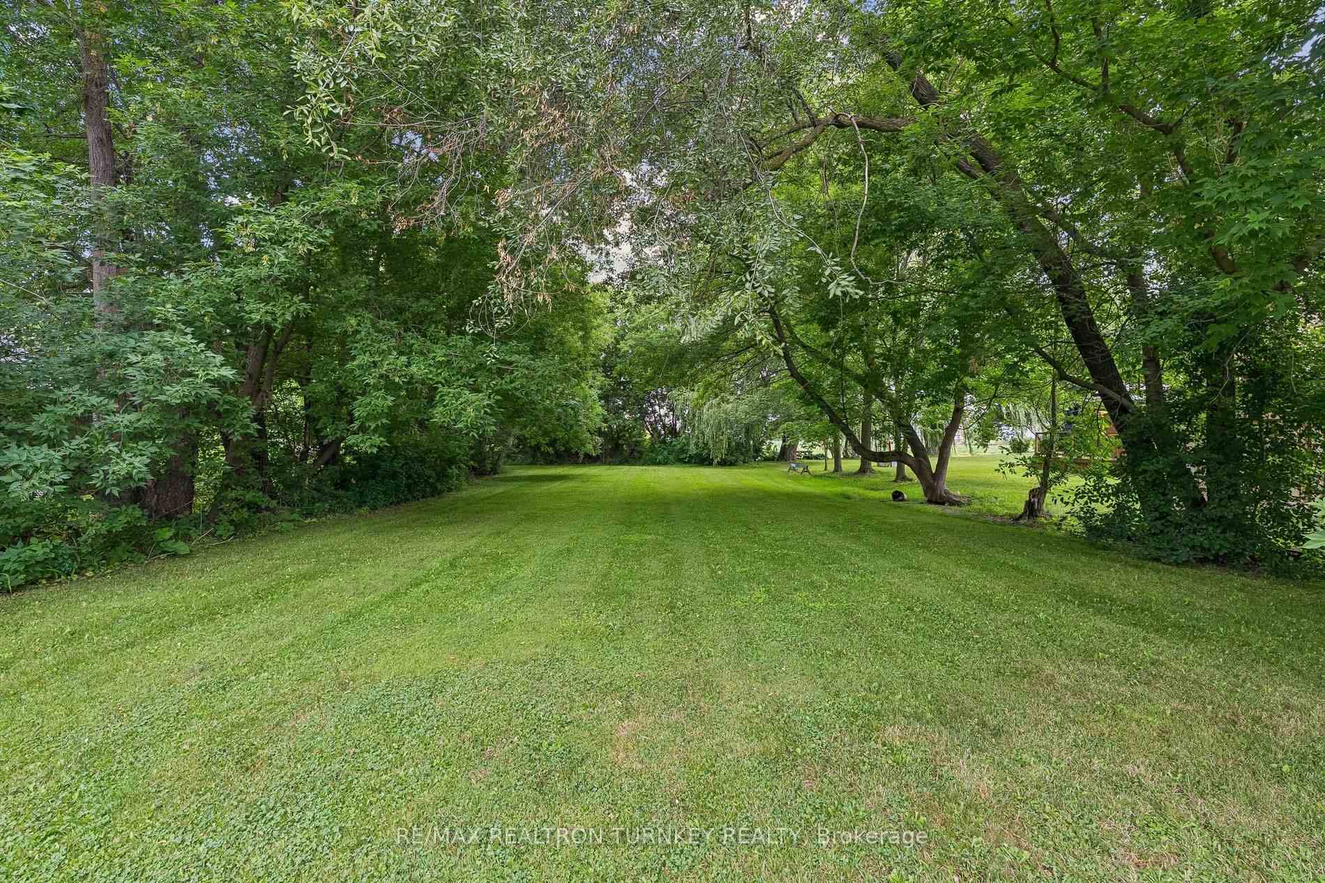 Photo 31 of 18930 Dufferin Street, King, Rural King — HOMEH