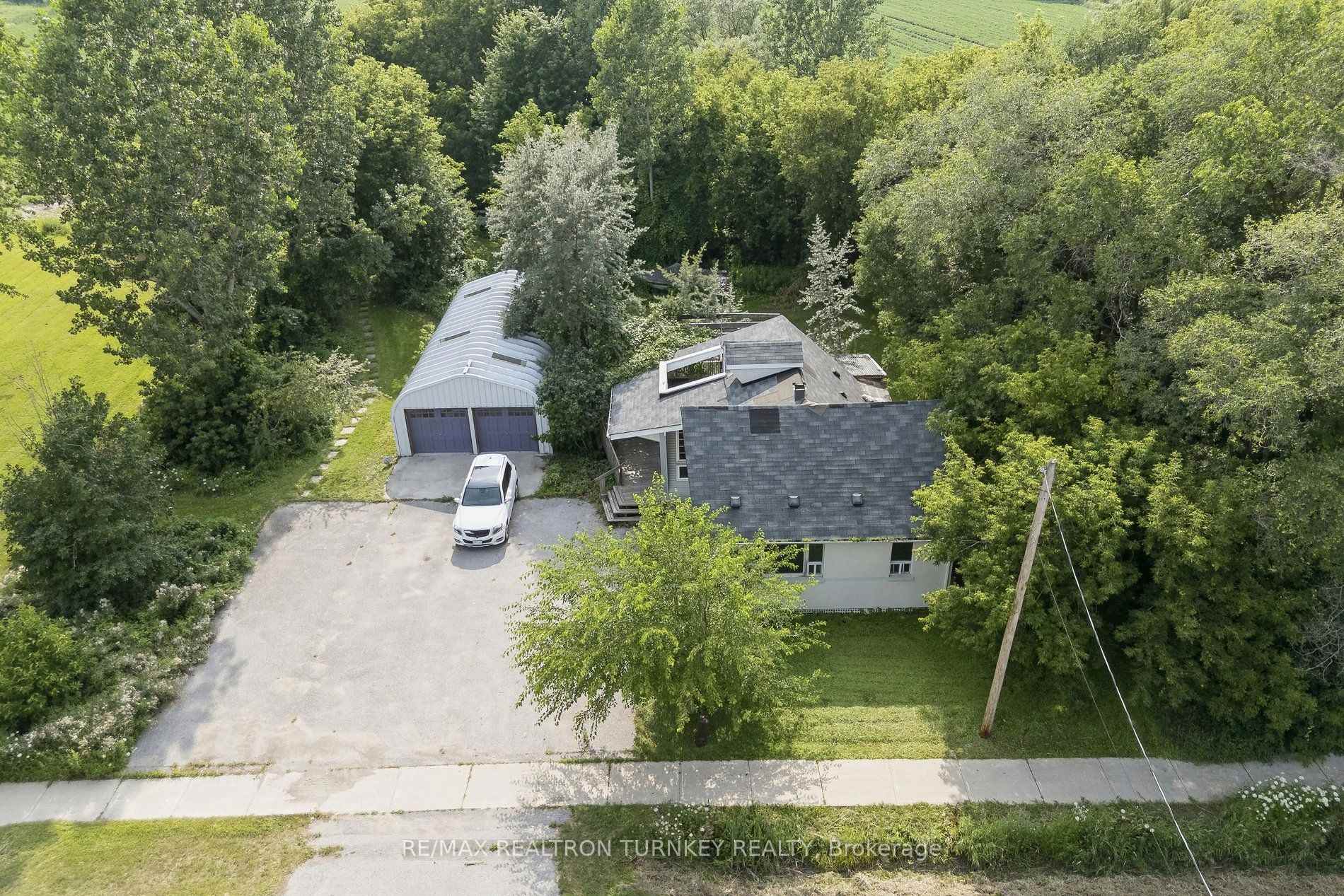 Photo 39 of 18930 Dufferin Street, King, Rural King — HOMEH