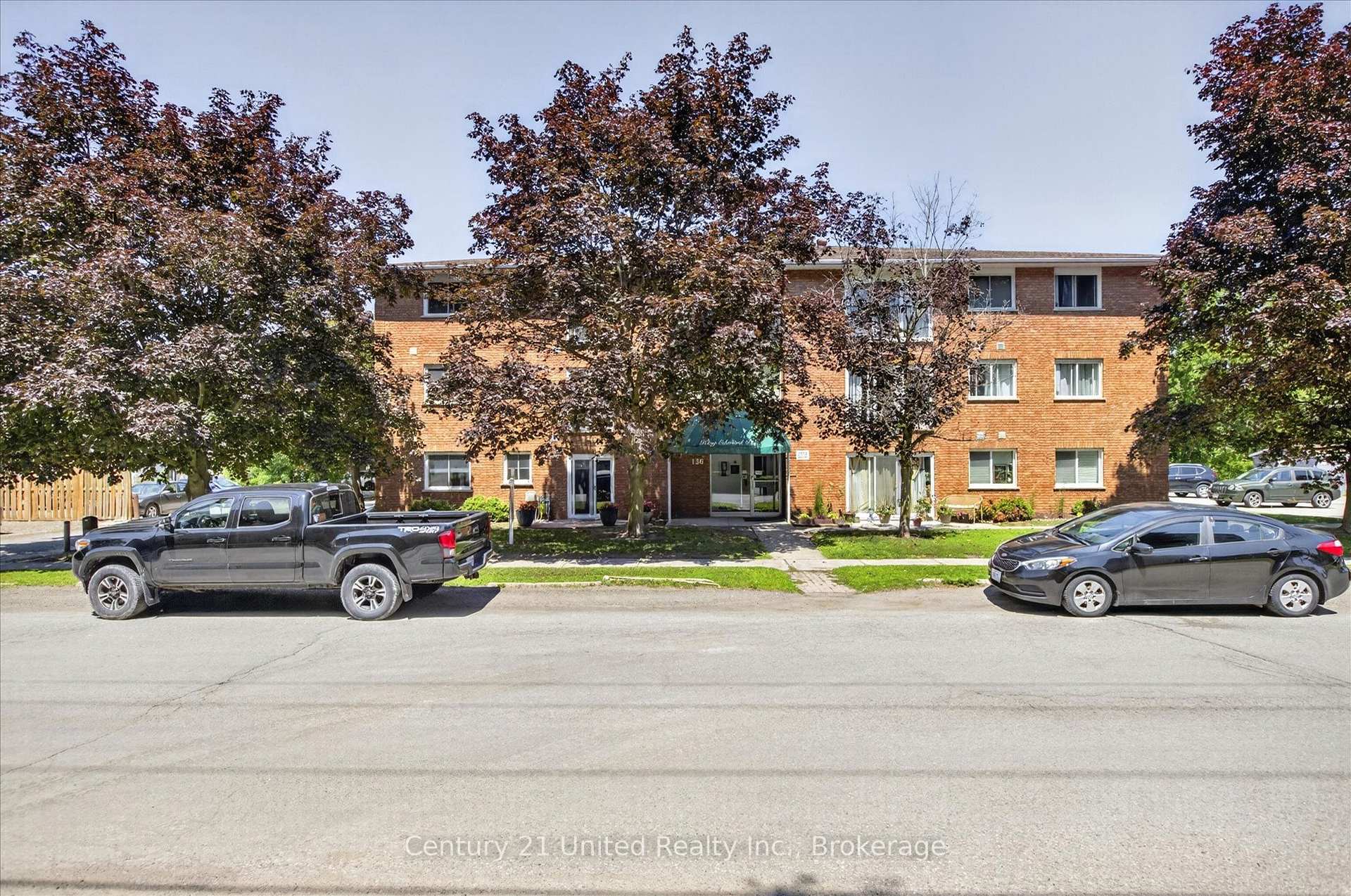Photo 44 of Unit 201, 136 Ware Street, Peterborough, Town Ward 3 — HOMEH
