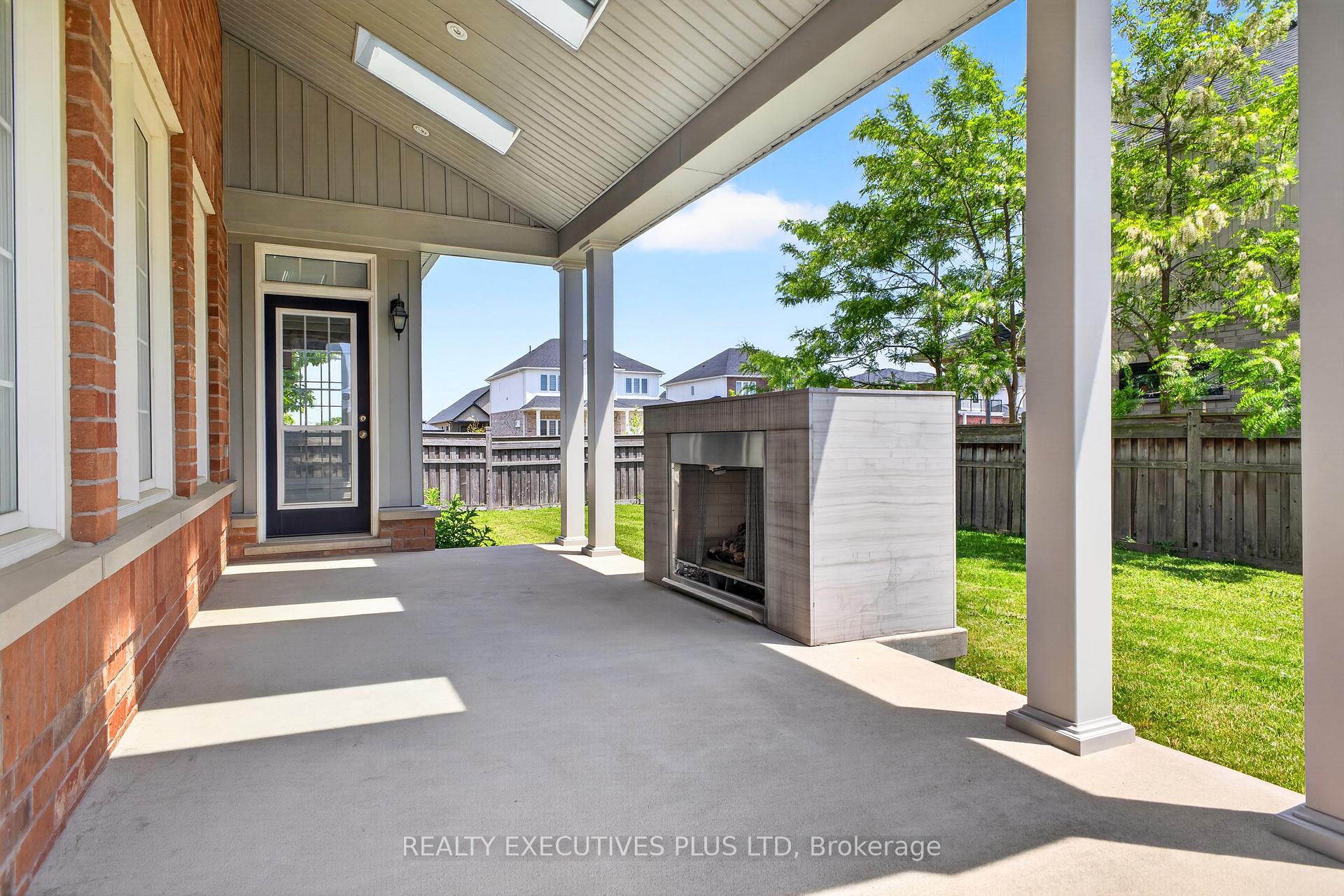 Photo 5 of 1 Sunset Way, Thorold, Rolling Meadows — HOMEH
