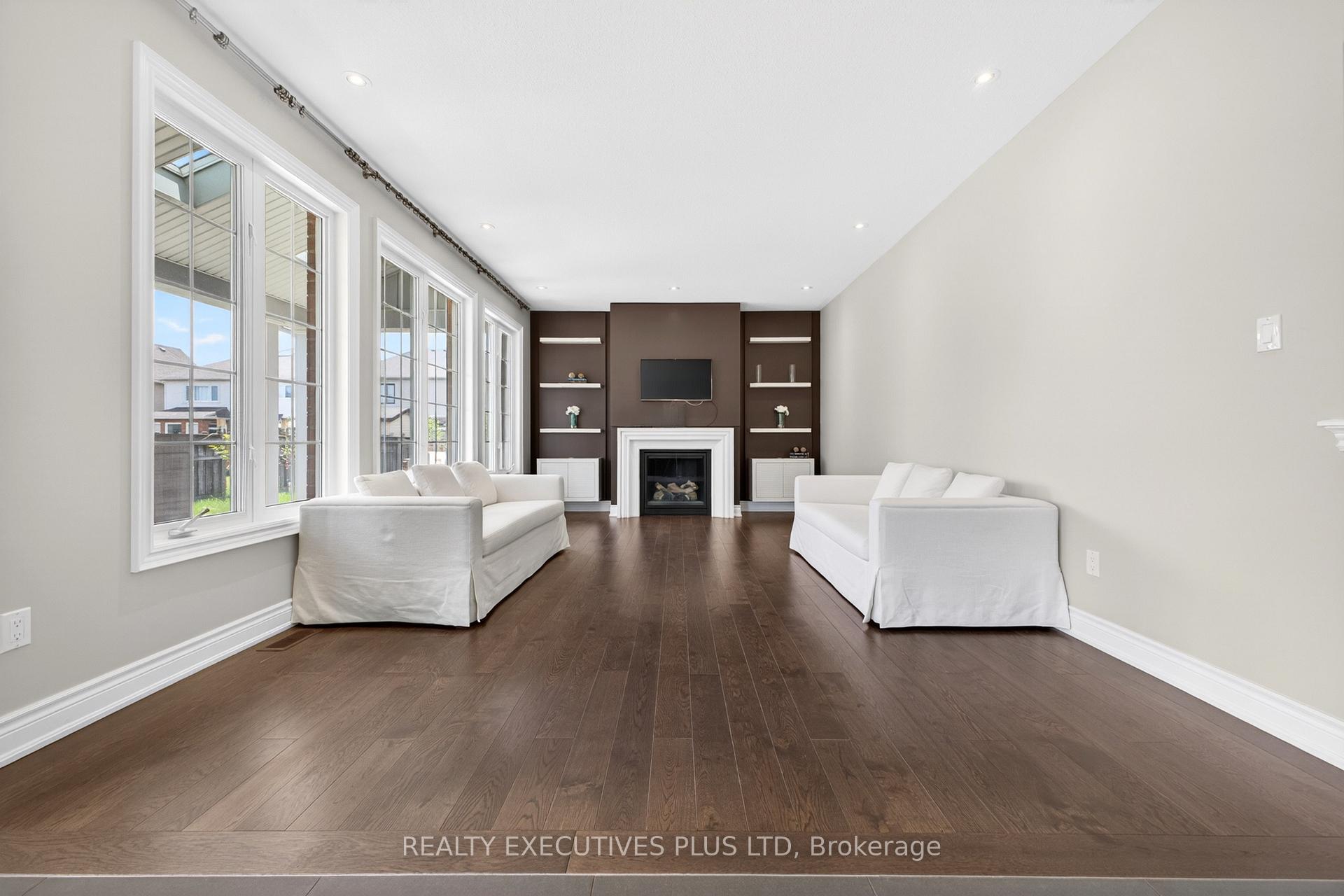 Photo 17 of 1 Sunset Way, Thorold, Rolling Meadows — HOMEH