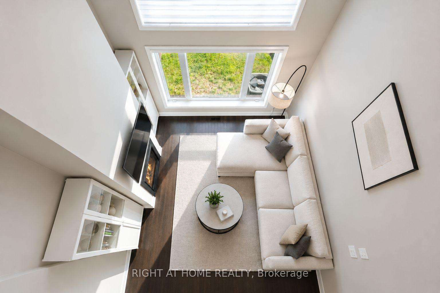 Photo 13 of 424 Markdale Terrace S, Ottawa, Riverside South/Gloucester Glen — HOMEH