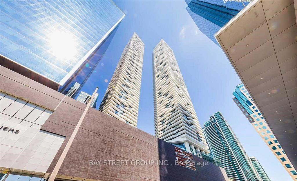 Photo 1 of Unit 4601, 100 Harbour Street, Toronto, Waterfront Communities — HOMEH