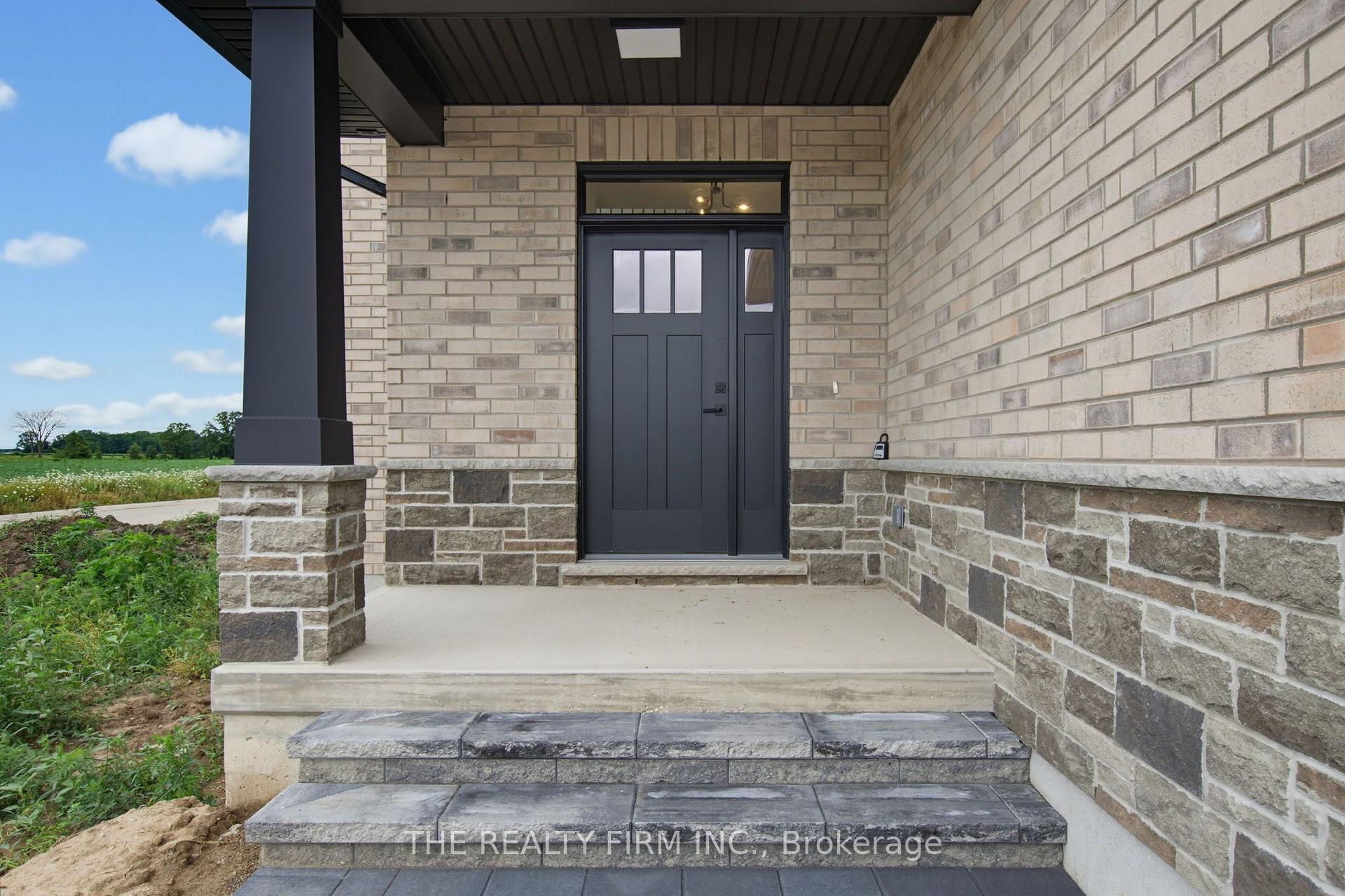 Photo 6 of 291 King Street, Southwest Middlesex, Glencoe — HOMEH