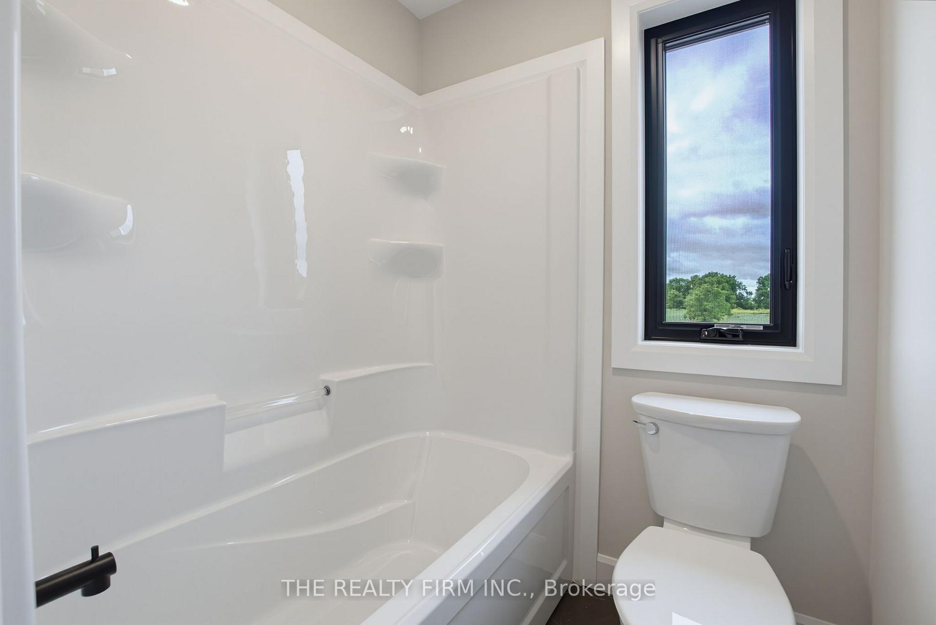 Photo 33 of 291 King Street, Southwest Middlesex, Glencoe — HOMEH
