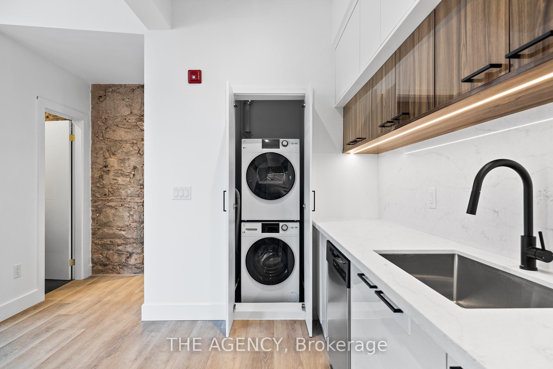 Photo 7 of Unit 304, 163 Main Street E, Milton, Old Milton — HOMEH