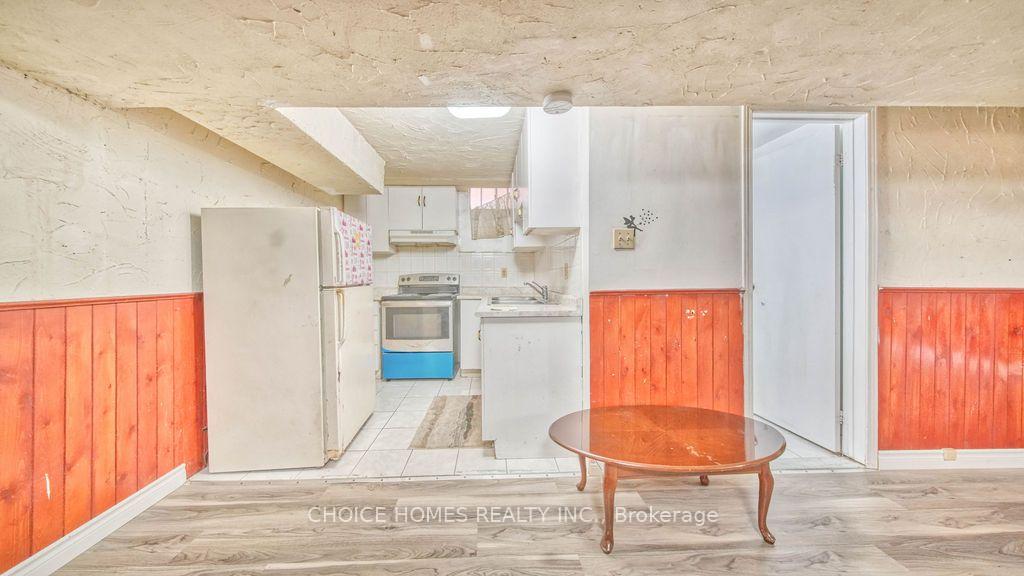 Photo 36 of 162 Clansman Trail, Mississauga, Hurontario — HOMEH