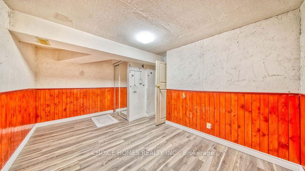 Photo 39 of 162 Clansman Trail, Mississauga, Hurontario — HOMEH