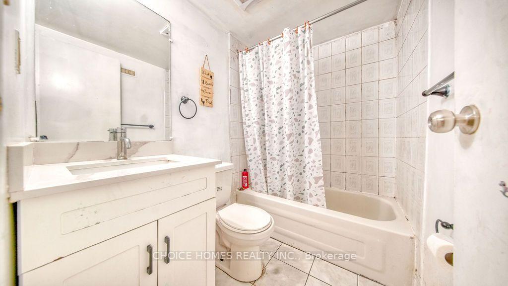 Photo 41 of 162 Clansman Trail, Mississauga, Hurontario — HOMEH