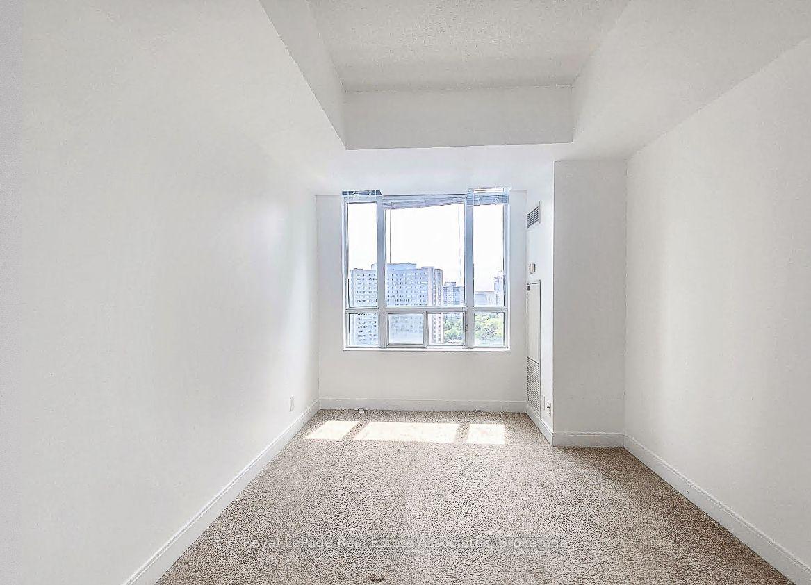 Photo 8 of Unit 1704, 80 Absolute Avenue, Mississauga, City Centre — HOMEH