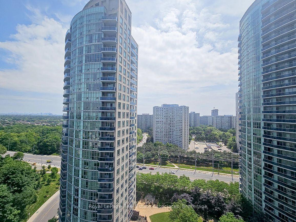 Photo 16 of Unit 1704, 80 Absolute Avenue, Mississauga, City Centre — HOMEH