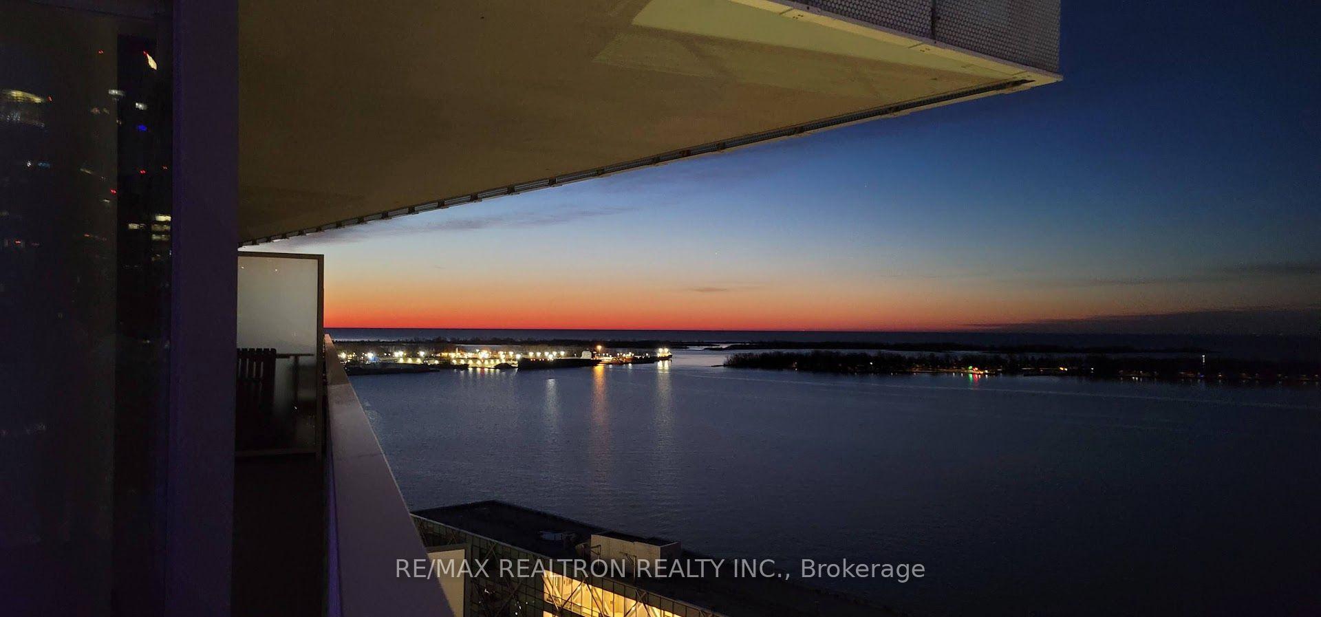 Photo 2 of Unit 2404, 15 Queens Quay E, Toronto, Waterfront Communities — HOMEH