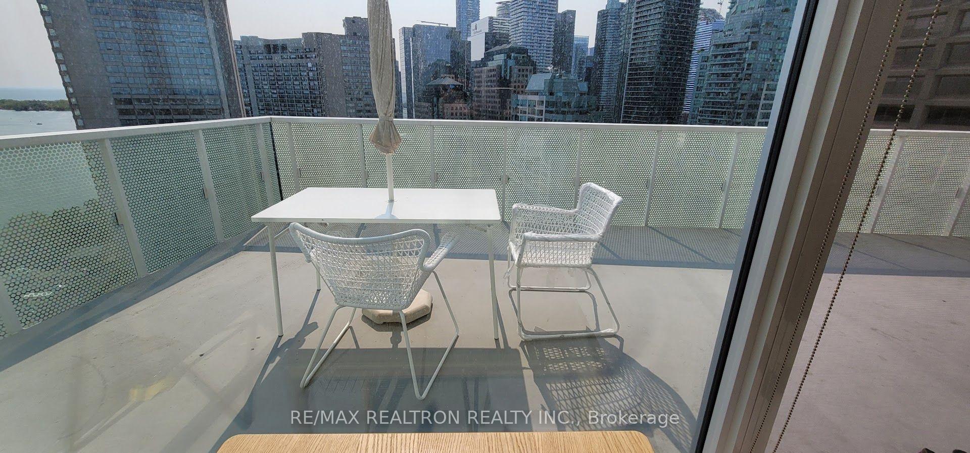 Photo 10 of Unit 2404, 15 Queens Quay E, Toronto, Waterfront Communities — HOMEH