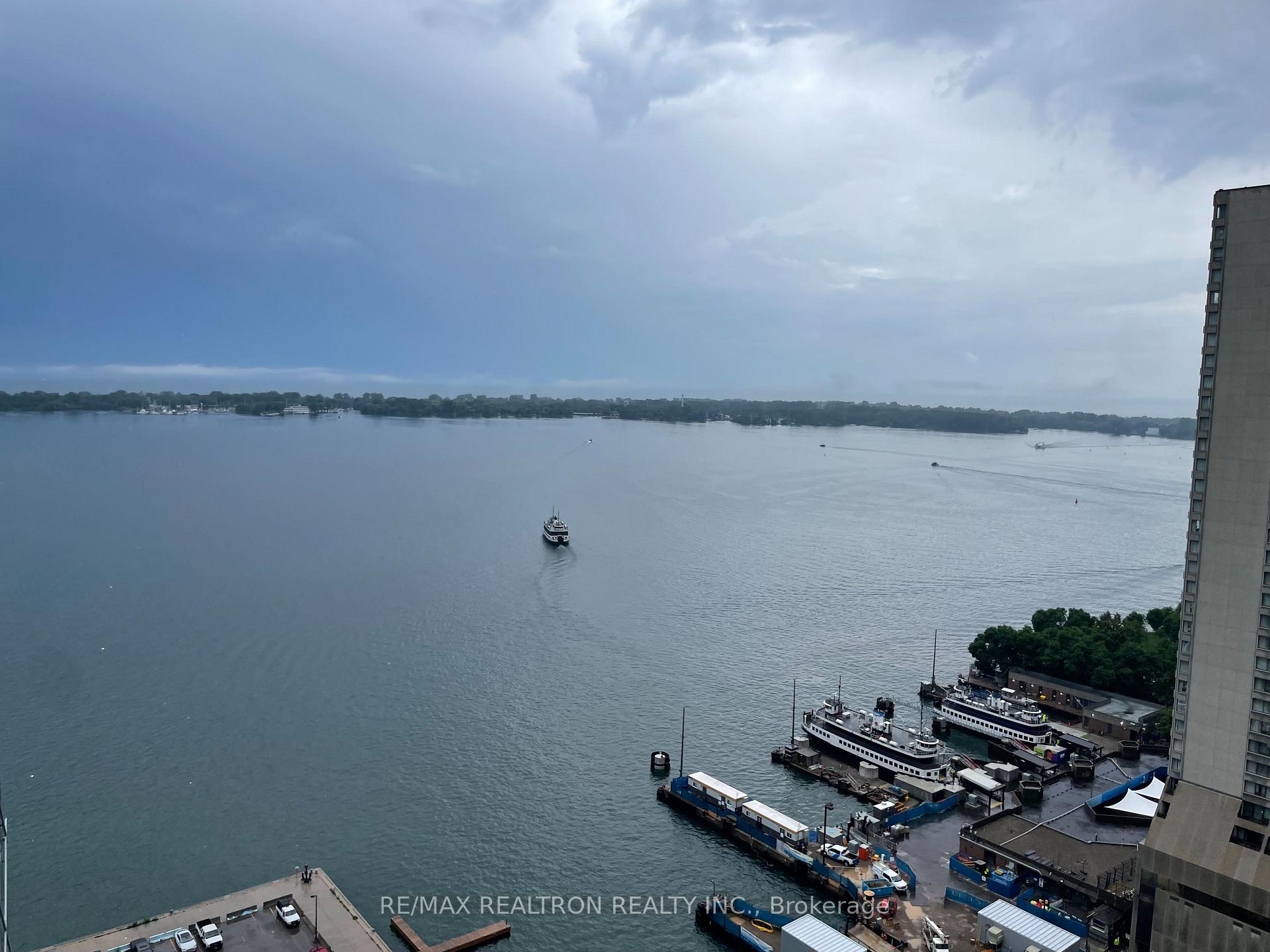 Photo 11 of Unit 2404, 15 Queens Quay E, Toronto, Waterfront Communities — HOMEH