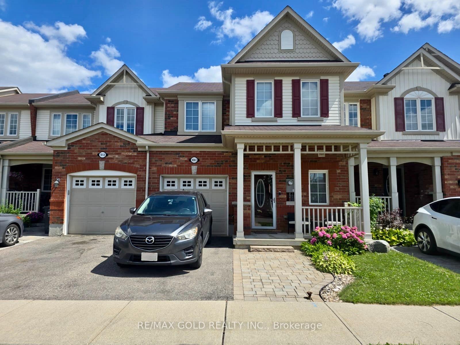 Photo 1 of 1061 Nadalin Heights, Milton, Willmott — HOMEH
