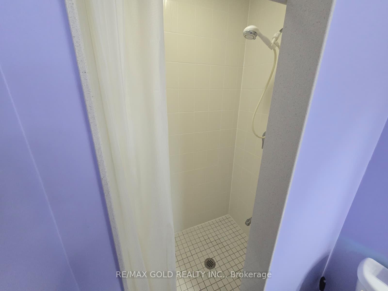 Photo 15 of 1061 Nadalin Heights, Milton, Willmott — HOMEH