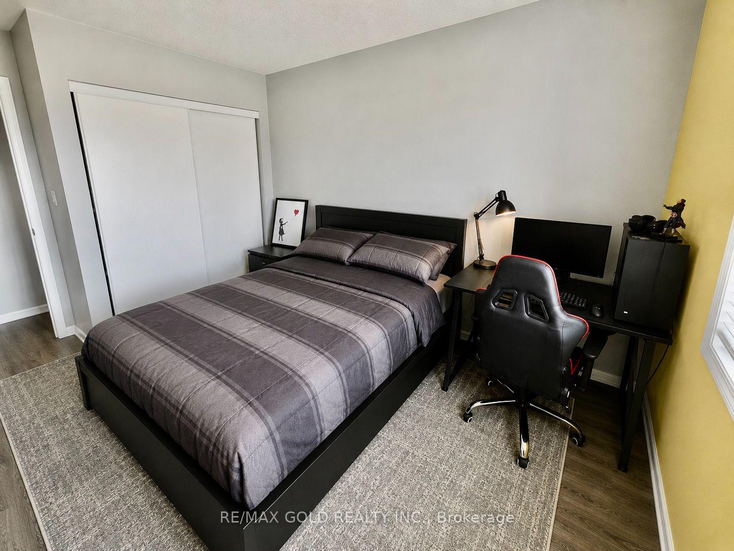 Photo 16 of 1061 Nadalin Heights, Milton, Willmott — HOMEH
