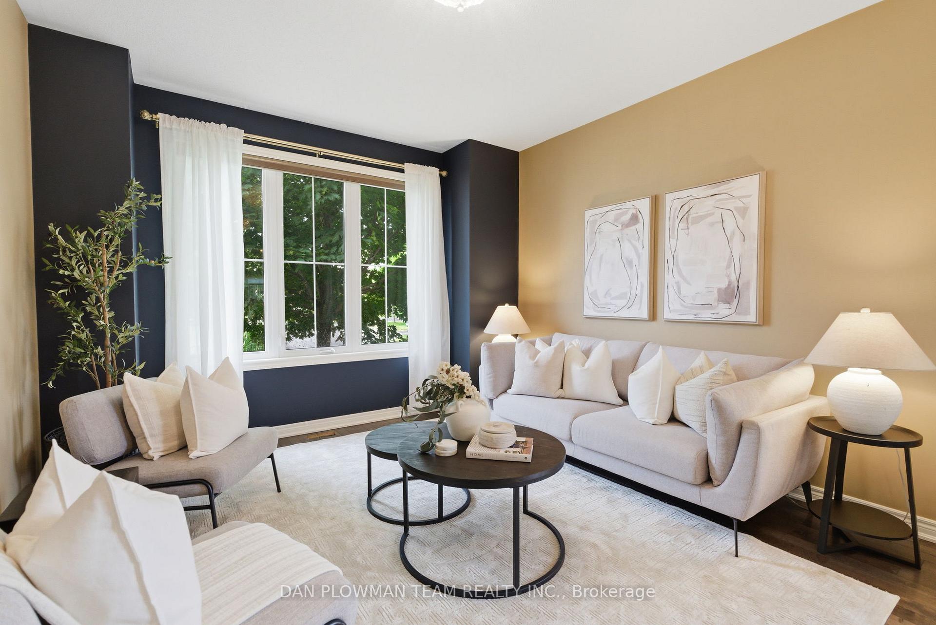 Photo 7 of 2243 Pilgrim Square, Oshawa, Windfields — HOMEH