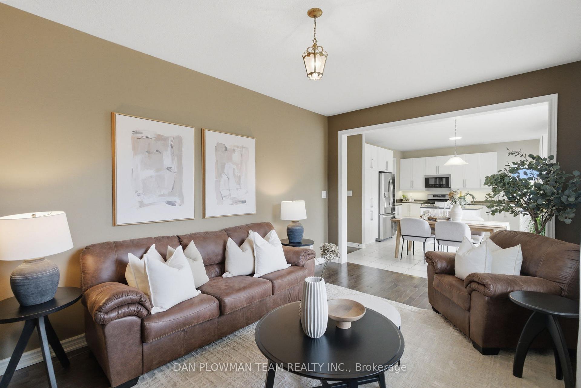 Photo 18 of 2243 Pilgrim Square, Oshawa, Windfields — HOMEH