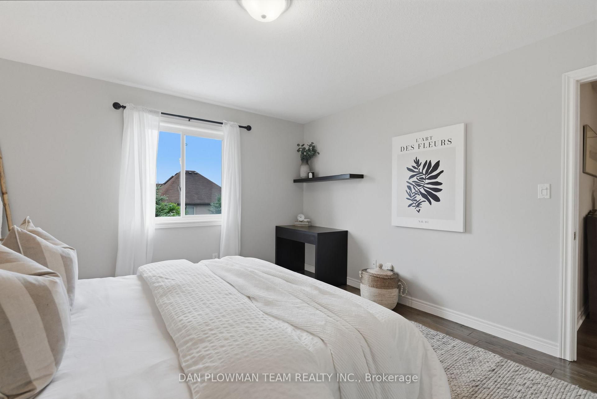 Photo 26 of 2243 Pilgrim Square, Oshawa, Windfields — HOMEH
