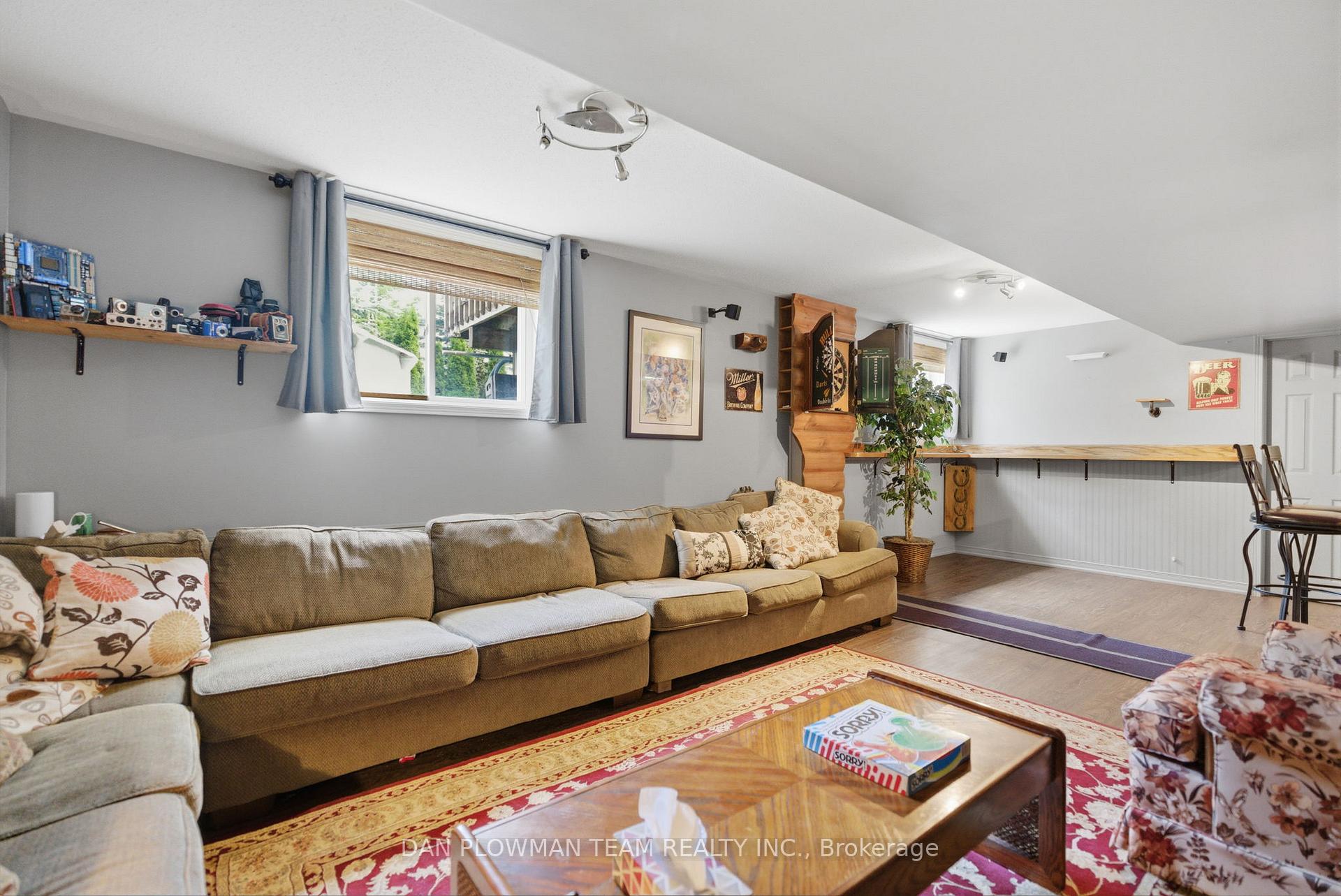 Photo 43 of 2243 Pilgrim Square, Oshawa, Windfields — HOMEH