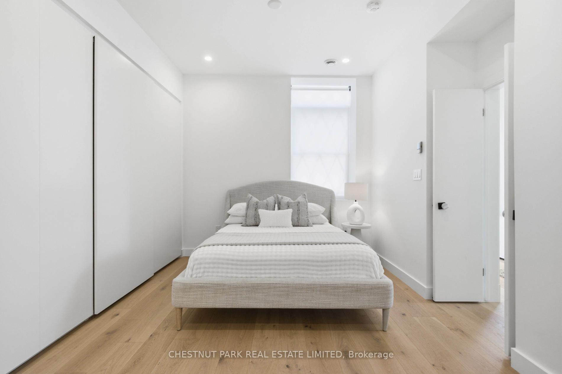 Photo 42 of 113 William Street, Stratford — HOMEH