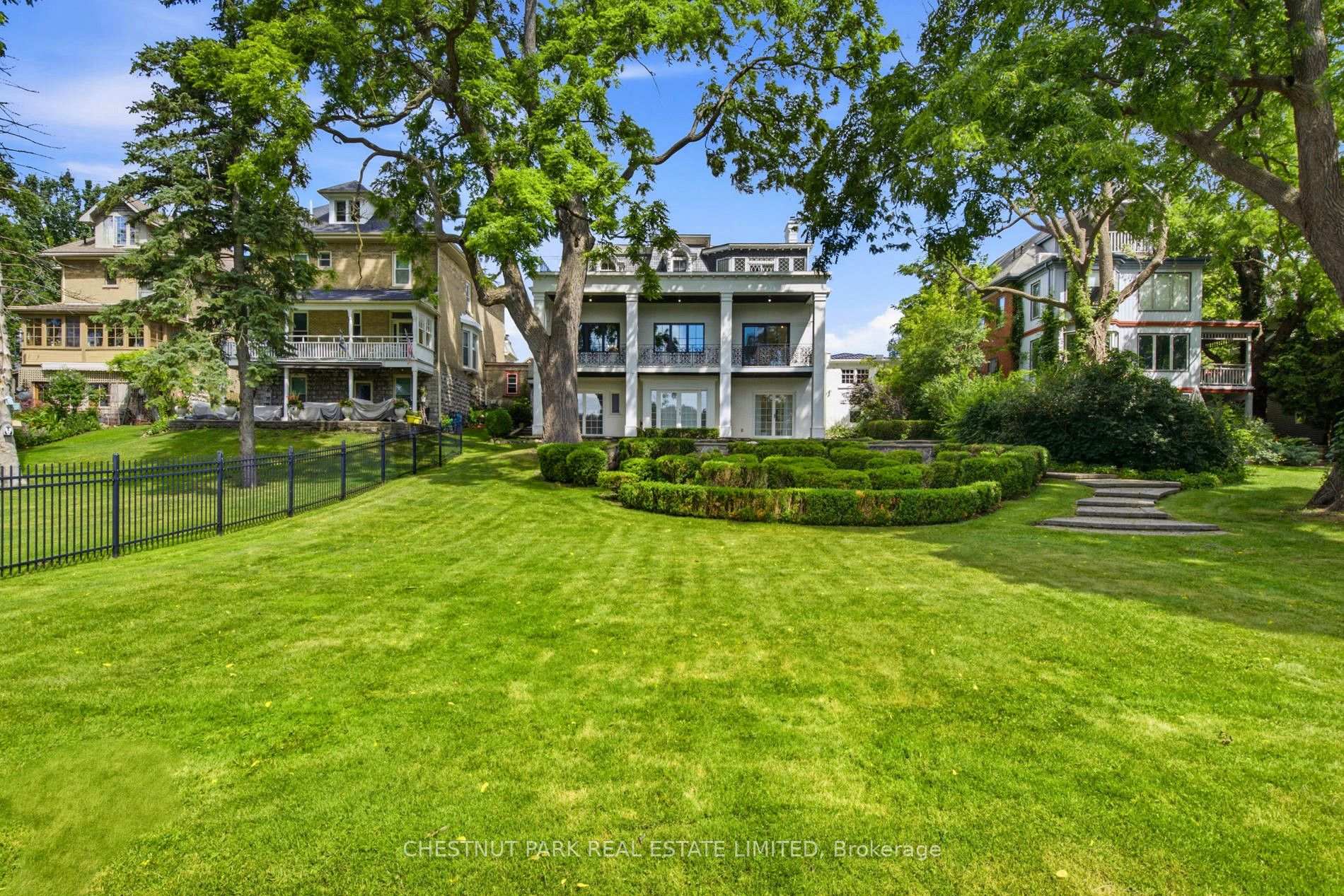 Photo 51 of 113 William Street, Stratford — HOMEH