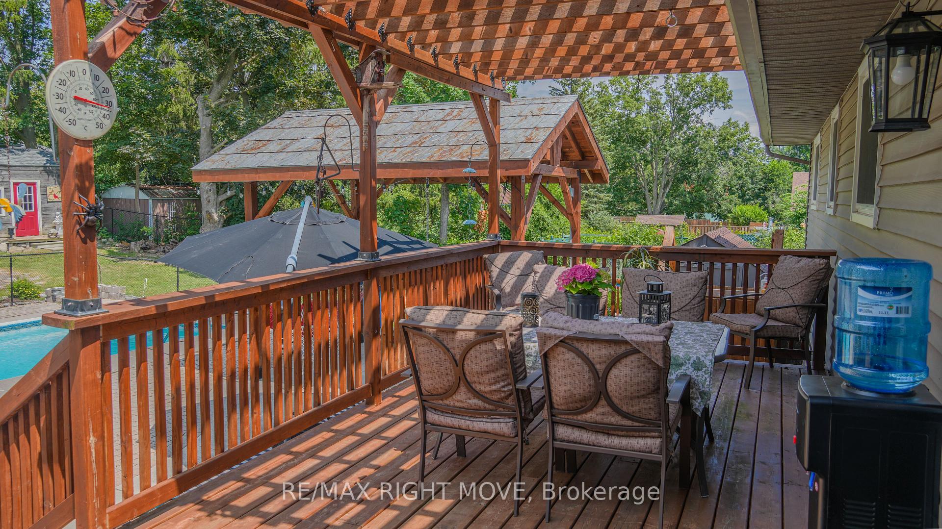 Photo 11 of 424 Homewood Avenue, Orillia — HOMEH