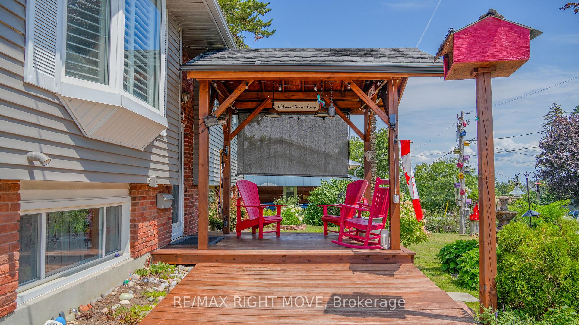 Photo 12 of 424 Homewood Avenue, Orillia — HOMEH