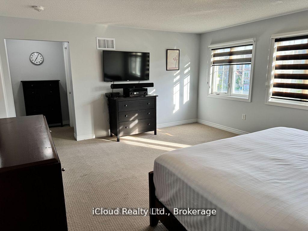 Photo 24 of 27 Tysonville Circle, Brampton, Northwest Brampton — HOMEH