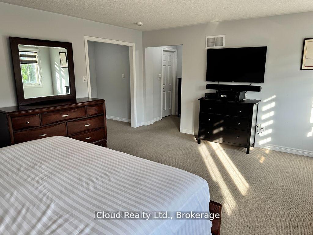 Photo 25 of 27 Tysonville Circle, Brampton, Northwest Brampton — HOMEH