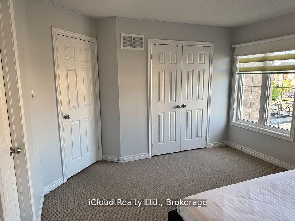 Photo 34 of 27 Tysonville Circle, Brampton, Northwest Brampton — HOMEH