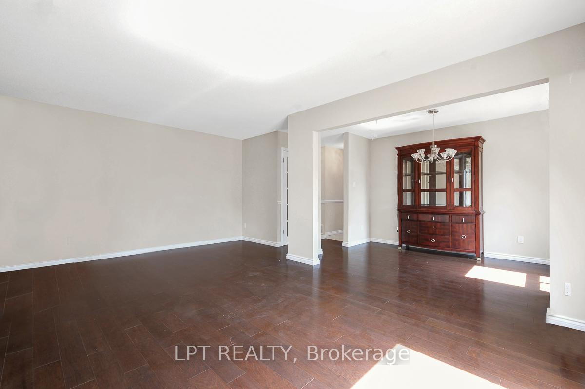 Photo 7 of Unit 1, 3501 Aladdin Lane, Ottawa, Blossom Park/Kemp Park/Findlay Creek — HOMEH