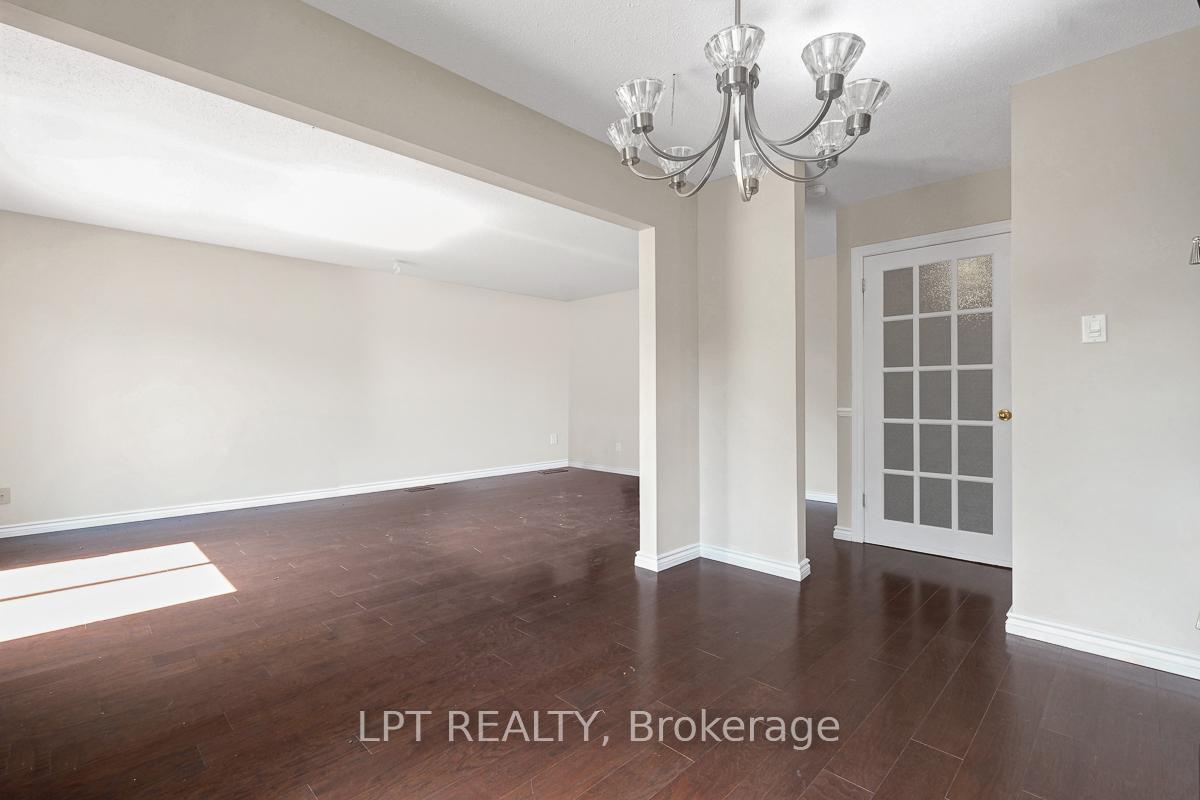 Photo 9 of Unit 1, 3501 Aladdin Lane, Ottawa, Blossom Park/Kemp Park/Findlay Creek — HOMEH