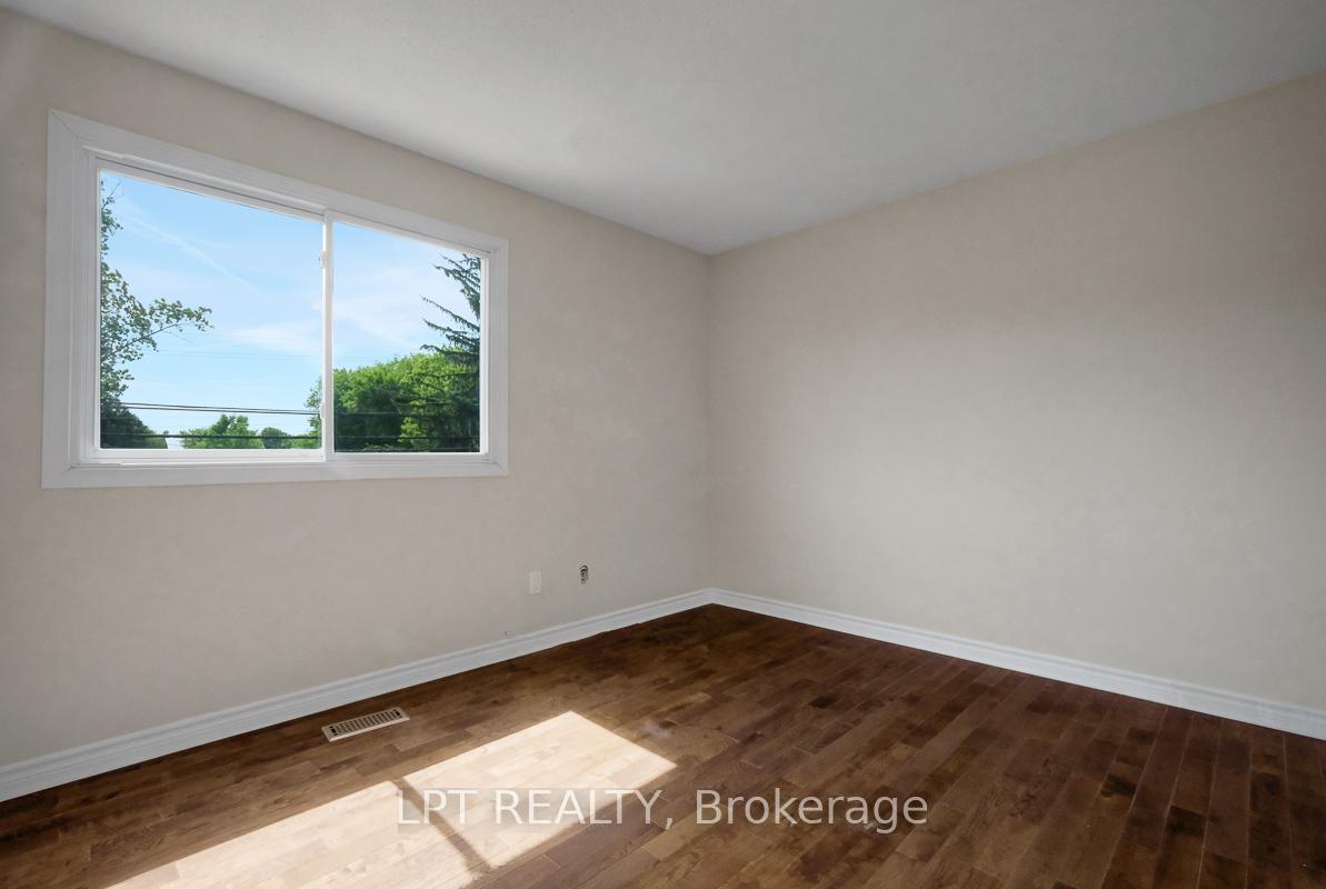Photo 17 of Unit 1, 3501 Aladdin Lane, Ottawa, Blossom Park/Kemp Park/Findlay Creek — HOMEH