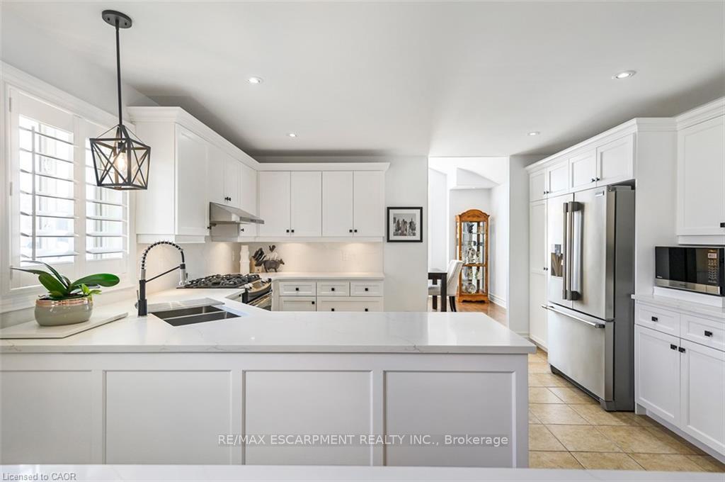 Photo 6 of 27 Carver Drive, Hamilton, Binbrook — HOMEH