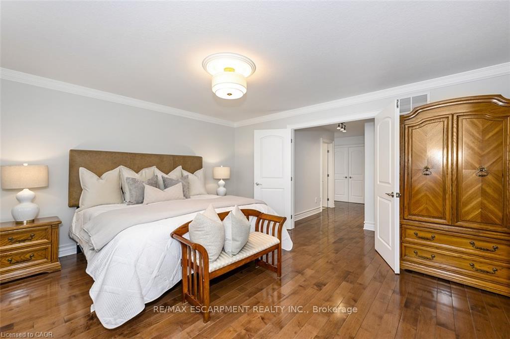 Photo 17 of 27 Carver Drive, Hamilton, Binbrook — HOMEH