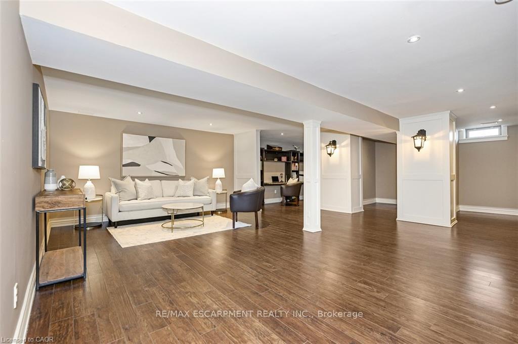 Photo 24 of 27 Carver Drive, Hamilton, Binbrook — HOMEH