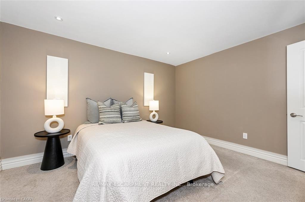 Photo 30 of 27 Carver Drive, Hamilton, Binbrook — HOMEH
