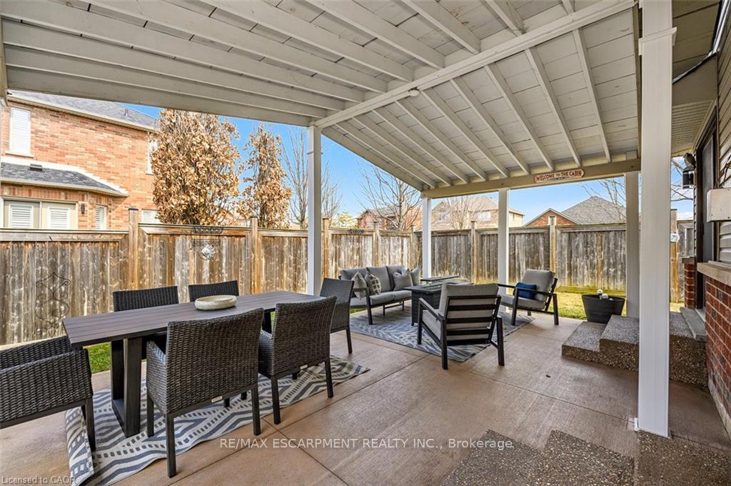 Photo 33 of 27 Carver Drive, Hamilton, Binbrook — HOMEH