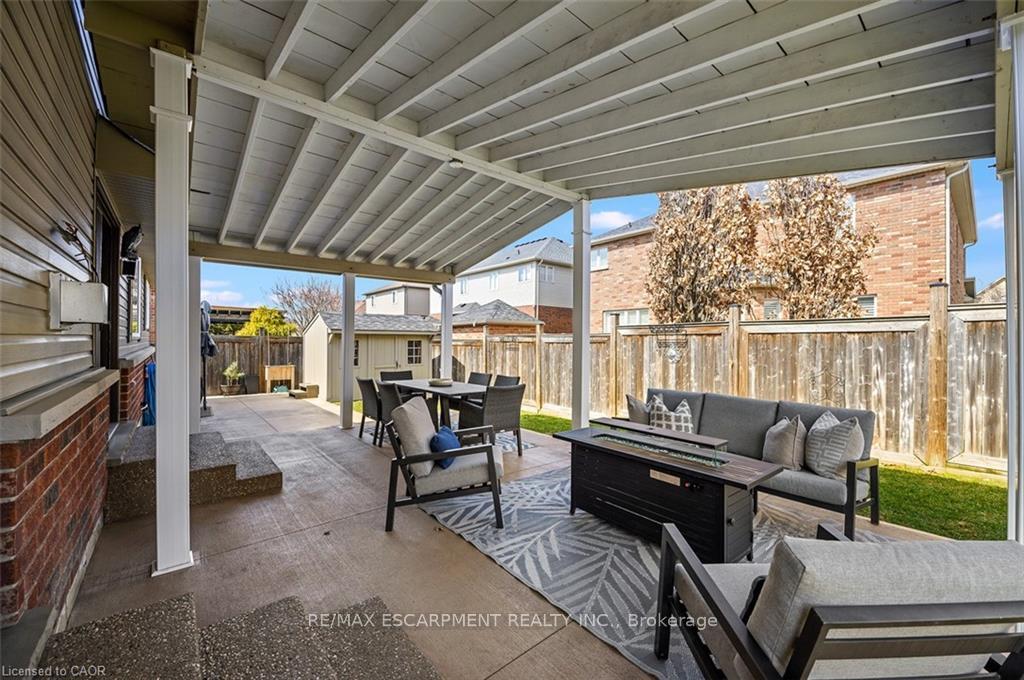 Photo 35 of 27 Carver Drive, Hamilton, Binbrook — HOMEH