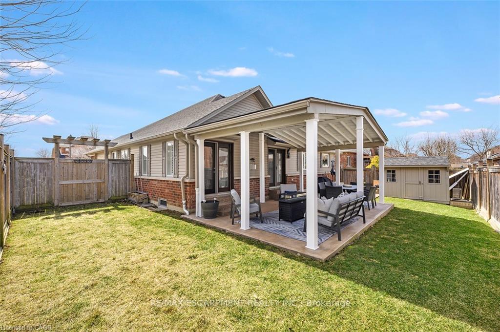 Photo 39 of 27 Carver Drive, Hamilton, Binbrook — HOMEH